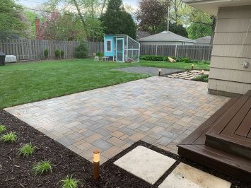 Lunseth_gallery_patio_1